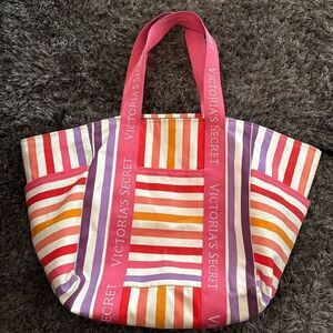 oversized, Victoria's Secret Beach bag with zipper closure Never used